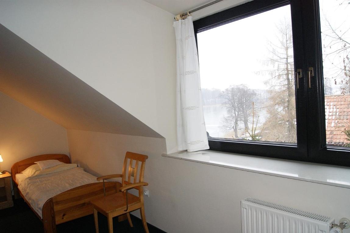 Pan Dom Pracy Tworczej W Wierzbie Wierzba Buitenkant foto